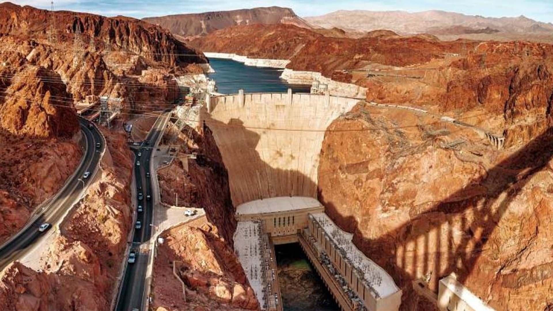 Episode 8. Season 1. Hoover Dam